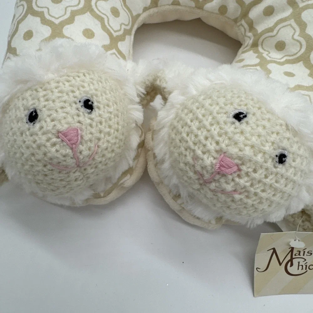 Maison Chic Lillie The Lamb Travel Neck Pillow New With Tags